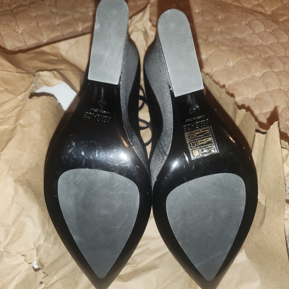 Versace Tempest Pointed Platform Pumps size EU 40 NEW Satin Black - Picture 7 of 7